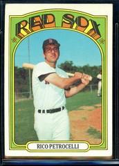 1972 Topps RICO PETROCELLI Card #30 CREASE FREE! VG/EX+ Centered!