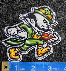 Notre Dame Fighting Irish Leprechaun Vinyl Delcal / Sticker Water Resistant UV