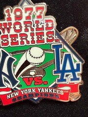 1977 World Series Collector Pin / Card NY Yankees vs LA Dodgers Willabee & Ward