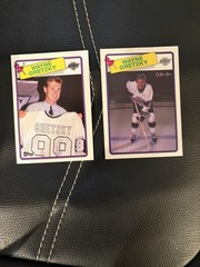 Wayne Gretzky 1988 Topps #120 & O-Pee-Chee #120 Hockey Cards