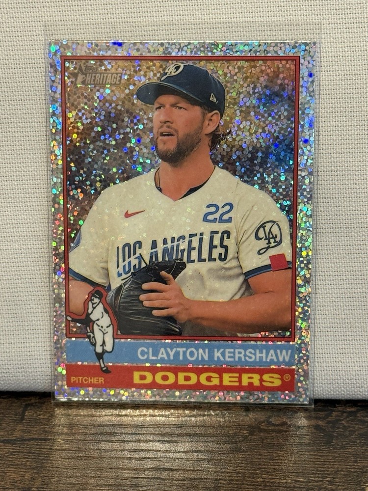 2025 Topps Heritage – Clayton Kershaw #64 Chrome Silver Sparkle Refractor