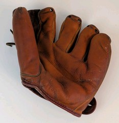 Baseball Glove Spalding Leather Fielders Mitt Sam Mele Model 1153 Vintage 1950s