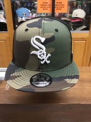 New Era Chicago White Sox camouflage Trucker SnapBack