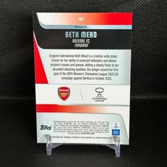 BETH MEAD Silver Refractor #100 – 2025/2026 Topps Chrome UEFA Arsenal
