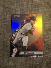 4 Card Varied Rookie Lot: Deivi Garcia