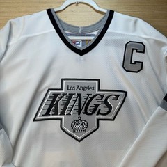 Vintage CCM Los Angeles Kings Wayne Gretzky #99 White Hockey Jersey