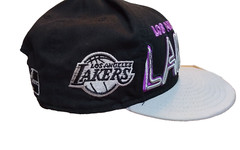 L.A. Lakers Adjustable Snapback Hat New Era 9Fifty Black Purple