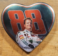 2009 Dale Earnhardt Jr Valentines Candy Tin Nascar Hendrick Motorsports Palmer
