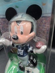 Disney Quarterback Mickey Mouse Dallas Cowboys Football Bobblehead NFL