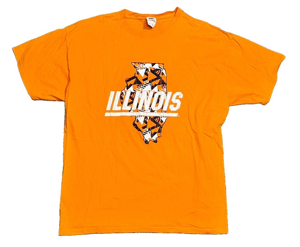 Illinois Fighting Illini — Fruit Of The Loom T-Shirt — Size Men’s XL
