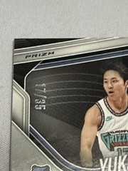 2024-25 Panini Prizm Black Blue Shimmer FOTL Yuki Kawamura RC 17/35 Jersey# 1/1