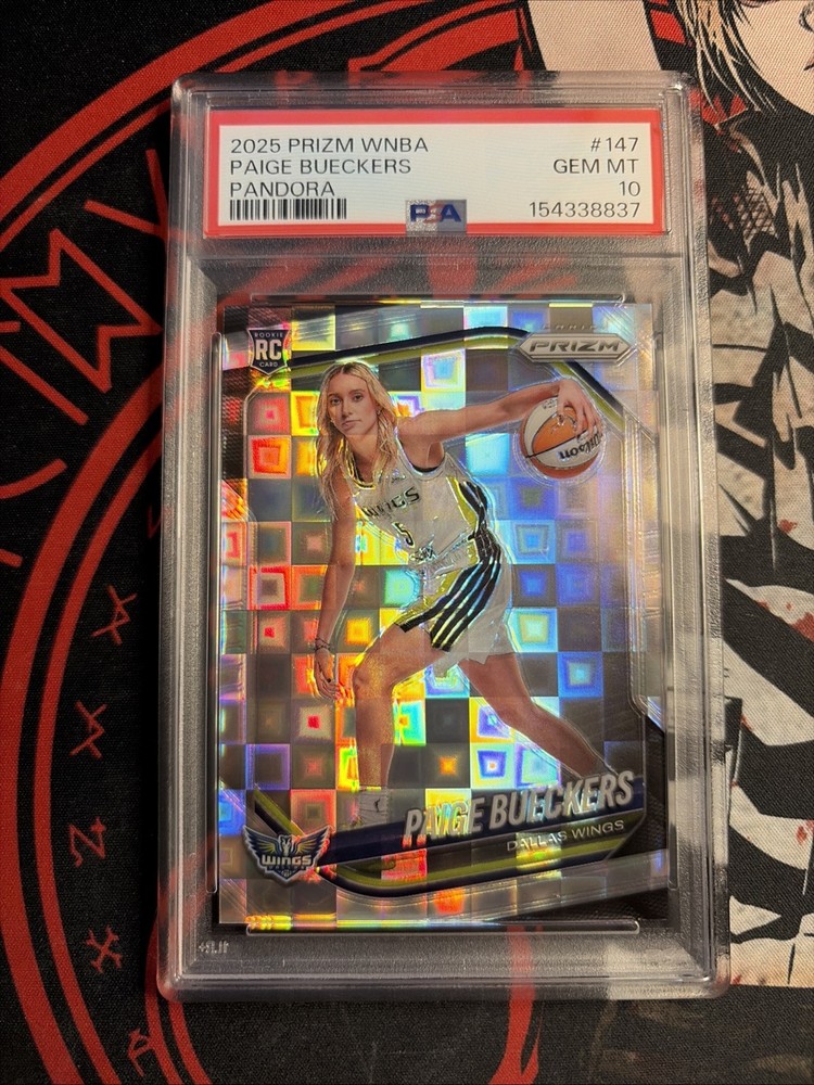2025 Prizm WNBA Paige Bueckers Costco Exclusive Silver Pandora RC PSA 10! #147