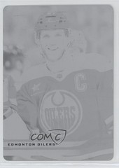 2025-26 Upper Deck Series 1 Printing Plate Black 1/1 Connor McDavid #63 07gg