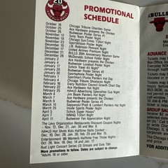 1985-86 CHICAGO BULLS BASKETBALL POCKET SCHEDULE MICHAEL JORDAN BUD AD + Stubs