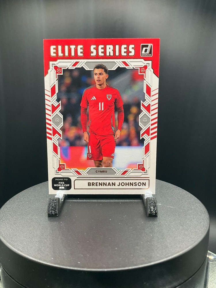 2025-26 Donruss FIFA World Cup Elite Series #1 Brennan Johnson, Cymru