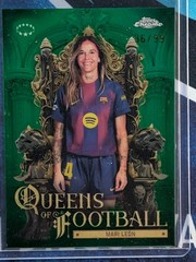 2025-26 Topps Chrome UWCL – Mapi Leon Queens of Football Green /99 Barcelona