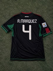 Adidas Mexico 2010 World Cup Away black jersey size Medium #4 Marquez