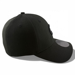 New Era Chicago Cubs MLB All Blackout Blacked Out Logo 39Thirty Flex Fit Hat Cap