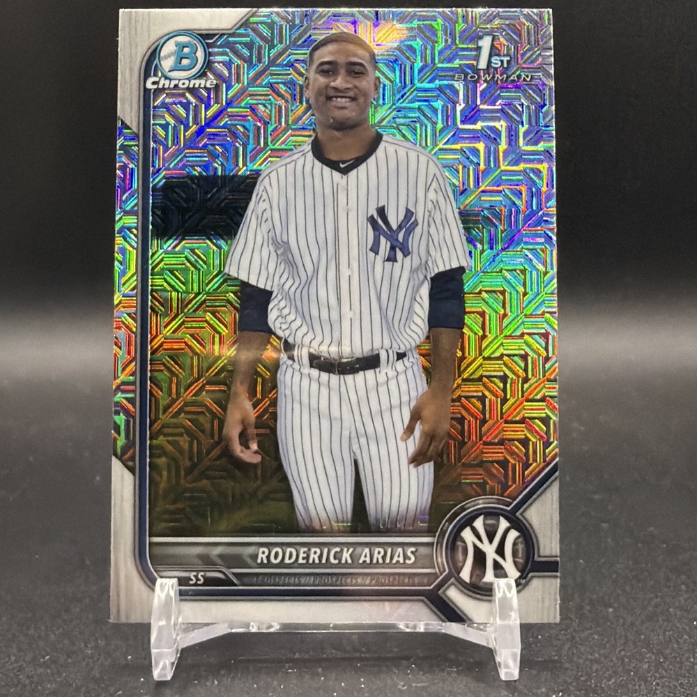 Roderick Arias 2022 Bowman 1st Mega Box Mojo Refractor New York Yankees BCP-153