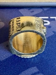 NBA / 2010 Los Angeles Lakers Championship Ring / Kobe Bryant