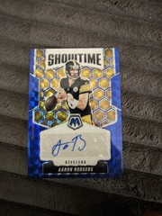 2025 Panini Mosaic – Showtime Signatures Aaron Rodgers #SOS-AAR Blue Prizm /75