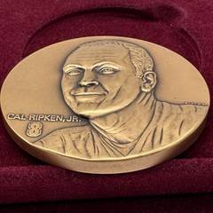 Cal Ripken Jr Highland Mint Magnum Series Bronze 4.3 Ounce Coin #493 of 3000