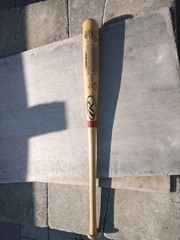Mark McGwire Commemorative 70 Homerun Bat Limited Edition Rawlings
