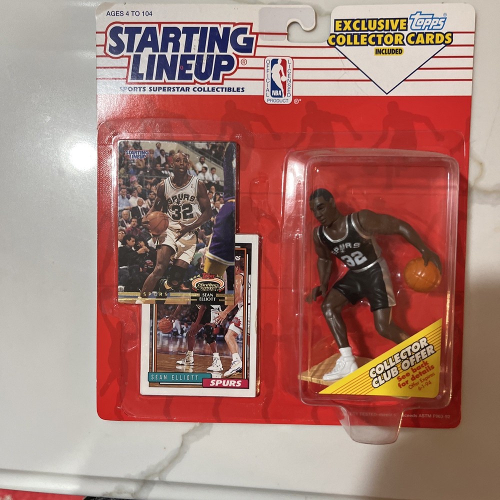 1993 Starting Lineup Sean Elliott Spurs Figure w/ 2 Topps Cards – New Sealed
