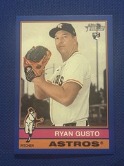 2025 Topps Heritage High Number – Ryan Gusto #511 Dark Blue Bordered (RC)