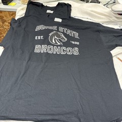Boise State Broncos Adult 3XL Blackout/Camo Tshirt NWOT by Captivating