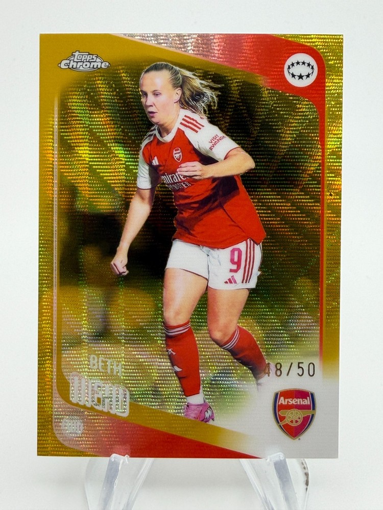 2025-26 Topps Chrome UEFA Women’s BETH MEAD Gold Wave Refractor /50 #100