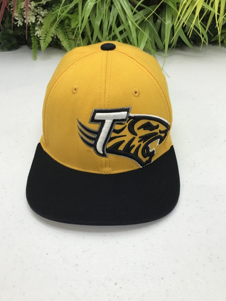 Towson Tigers Hat Cap Fitted Mens 6 1/2 to 6 7/8 Yellow Black NCAA Memory Fit