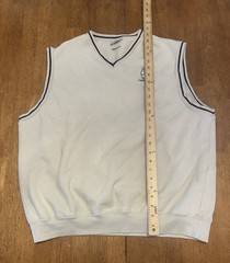 Vintage UConn Huskies Sweatshirt Sweater Vest XL Preppy Retro Logo