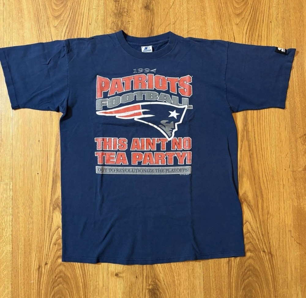 Vintage 1994 Patriots NFL tee – navy and red NFL Size Large
