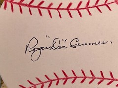 Roger « Doc » Cramer 1940 AL Hits Game Authgraphed Paper Baseball