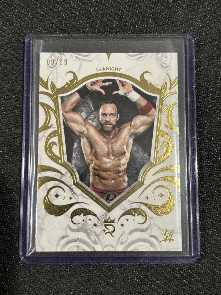 2025 Topps Royalty WWE LA Knight Base /99 Gold #007
