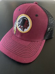 Throwback Vintage Washington Redskins Logo Trucker Maroon Black Mesh Cap Hat NEW