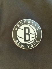 Brooklyn Nets Fanatics Branded Men’s Size Large 3/4 Zip Pullover Black and Grey