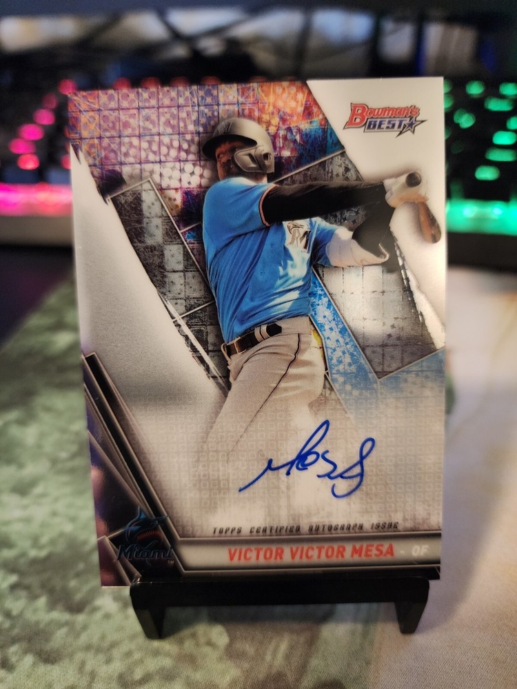 2019 Bowman&rsquo;s Best Auto Victor Victor Mesa #B19-VVM Miami Marlins