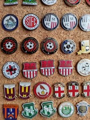 NON LEAGUE FOOTBALL CLUBS ENAMEL LAPEL BADGES CLUBS R – Z