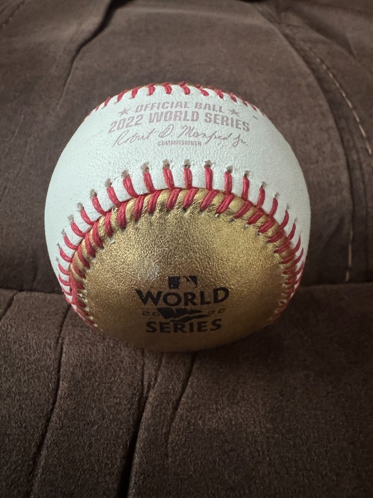 Rawlings Official MLB Gold & White 2022 World Series Matchup Baseball