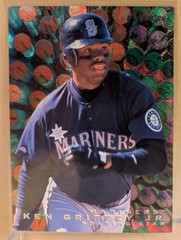 1996 Fleer SOARING STARS #4 Ken Griffey Jr Mariners RARE ETCHED FOIL INSERT