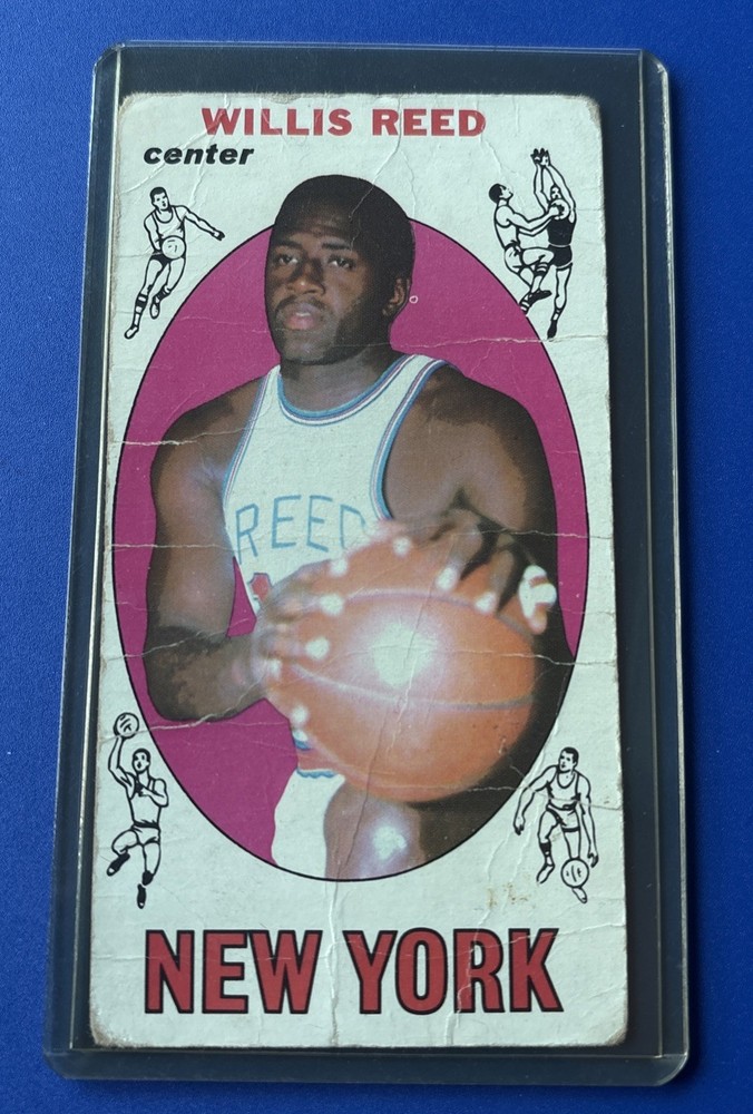 Topps 1969-70 Willis Reed Base Set #60 New York Knicks Basketball Card