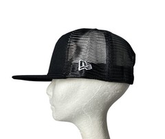 Las Vegas Raiders 9Forty New Era Trucker Hat Snapback Adjustable Black
