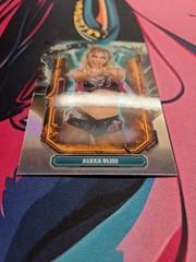 2026 Topps Chrome Cosmic WWE ALEXA BLISS #ET-8 Extraterrestrial Refractor🔥