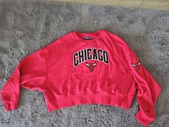 ProStandard Chicago Bulls Classic Red Crew Neck Sweatshirt Sz M NWOT