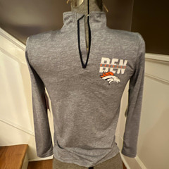 Ultra Game Denver Broncos NFL Quarter Zip Jacket Pullover Gray Size M