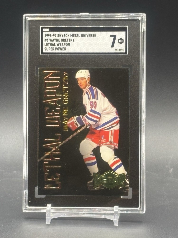 1996-97 Fleer Metal Universe Wayne Gretzky Lethal Weapon SGC 7