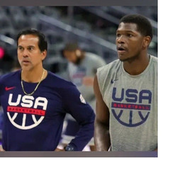 Nike Dri Fit USA Basketball Practice Shirt Gray Tee CT8783-091 size M Men&rsquo;s