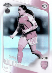 Olivia Smith 2025-26 Topps Chrome Women&rsquo;s Pearl Refractor #16 Arsenal #01/30